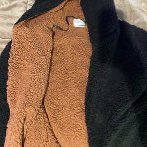 Super Cozy Urban Outfitters Sherpa| M/L